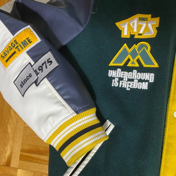 ✨Zara Patch bomber jacket Size M✨ - Picture 8 of 10